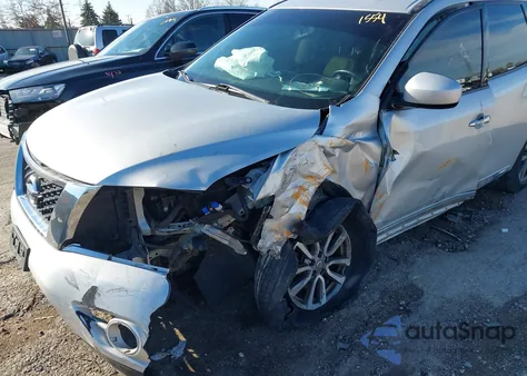 2014 Nissan Pathfinder Sl z USA, uszkodzony, nr VIN 5N1AR2MM7EC663344